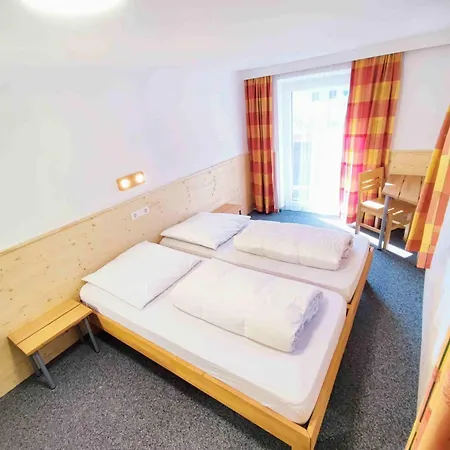 Gruppotel Alte Post * סנט לאונרד אים פיצטל